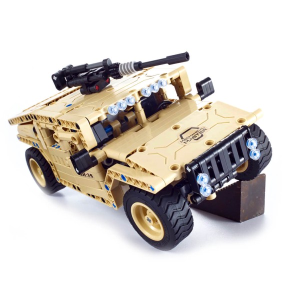 Mechanical Master: R/C Armed Off-road Vehicle 24G 4CH - 502pcs