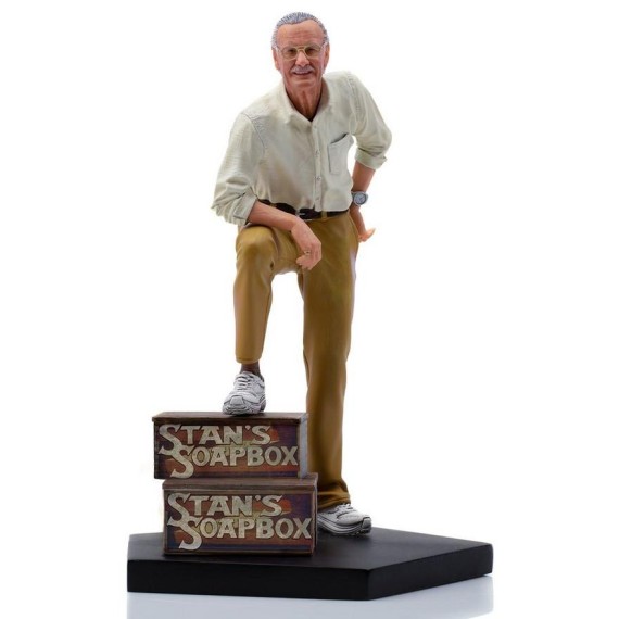 Iron Studios: Stan Lee Art Scale Statue (1/10) (STNLEE32920-10)