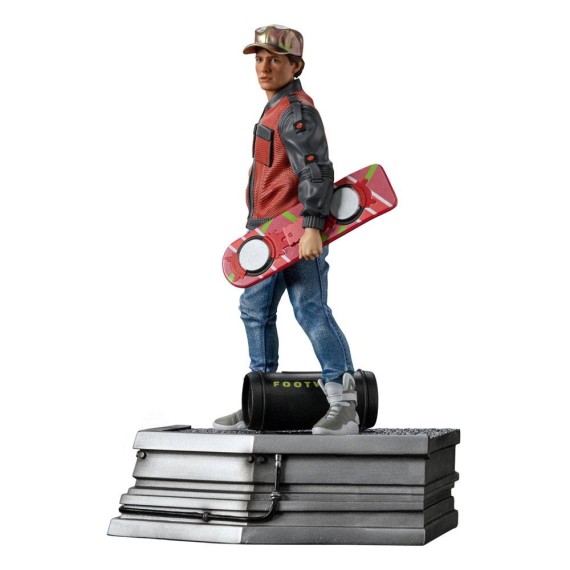 Iron Studios: Back to the Future II Art Scale Statue 1/10 Marty McFly 22 cm