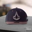 Assassin's Creed Valhalla - Καπέλο με Μεταλλικό Σήμα 