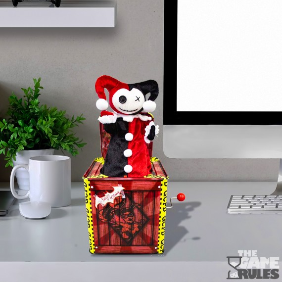 Silver Fox Collectibles - Geek-X Harley Quinn Jack In The Box