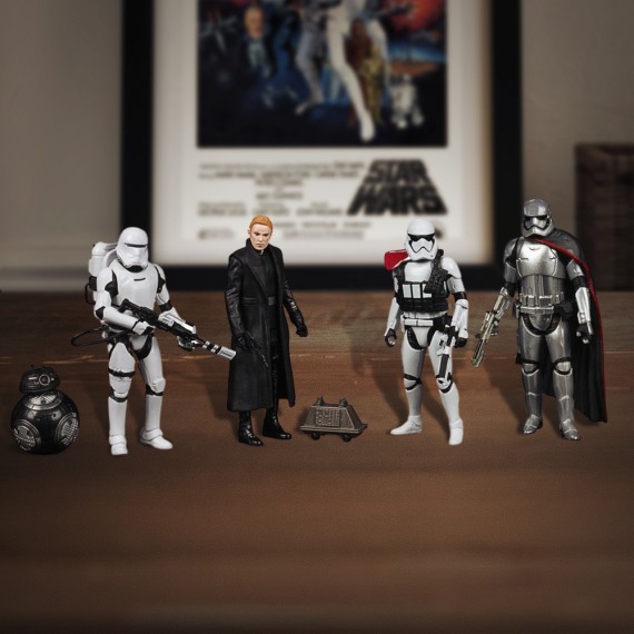 Star Wars: Celebrate the Saga - The First Order Action Figure Set